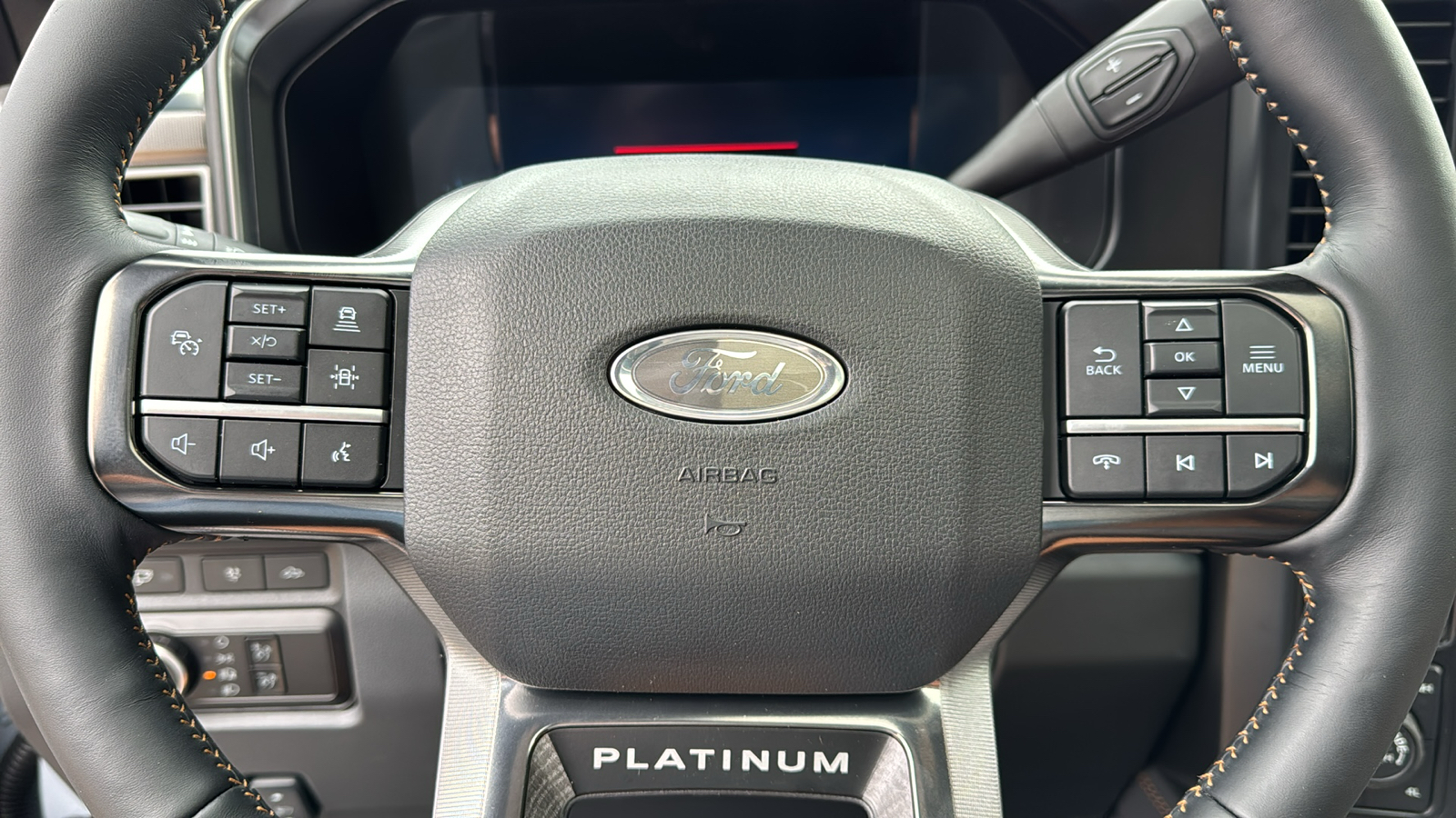 2024 Ford F-350SD Platinum 26