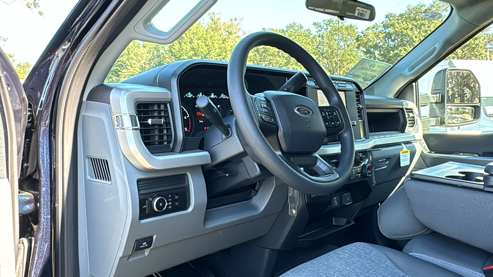 2024 Ford F-250SD XL 31