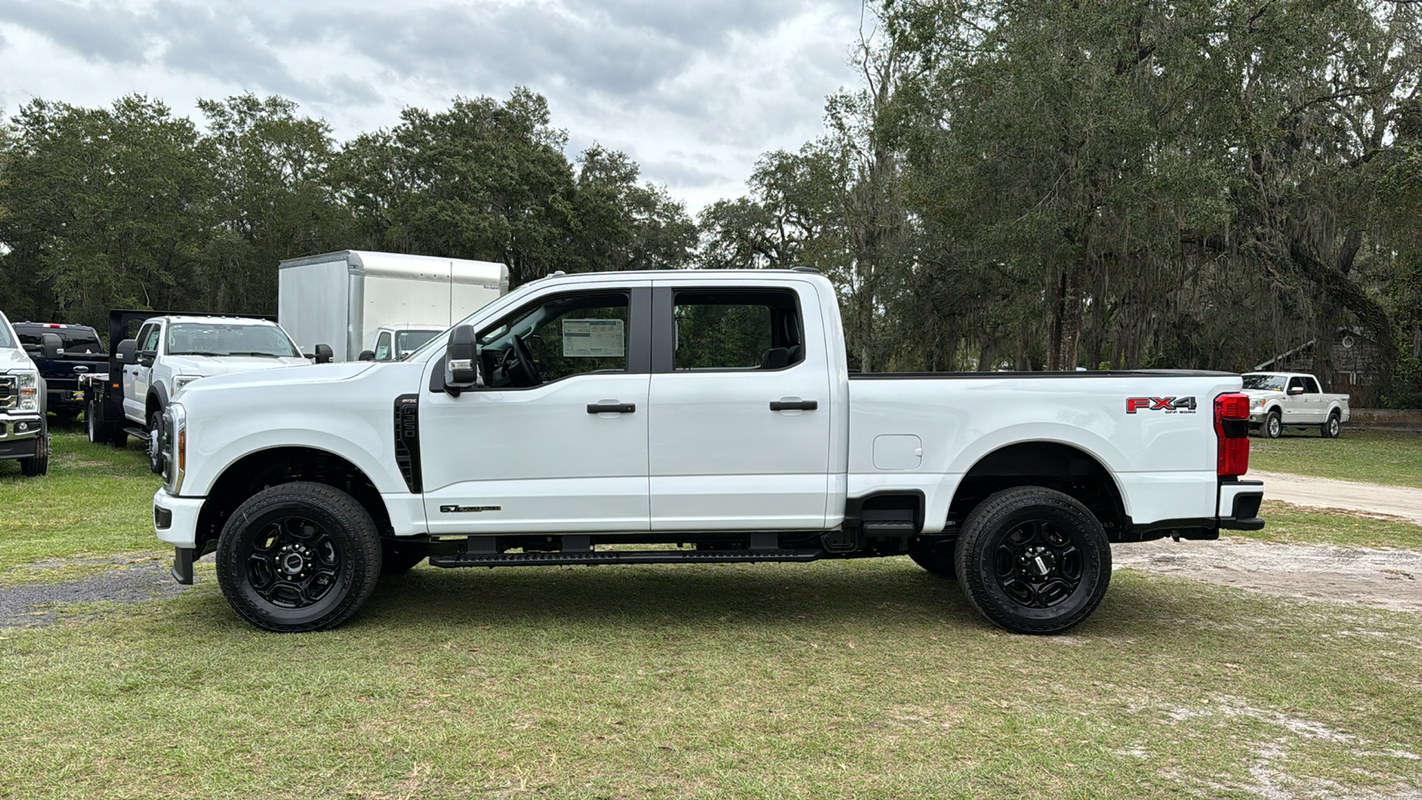 2024 Ford F-350SD XL 3