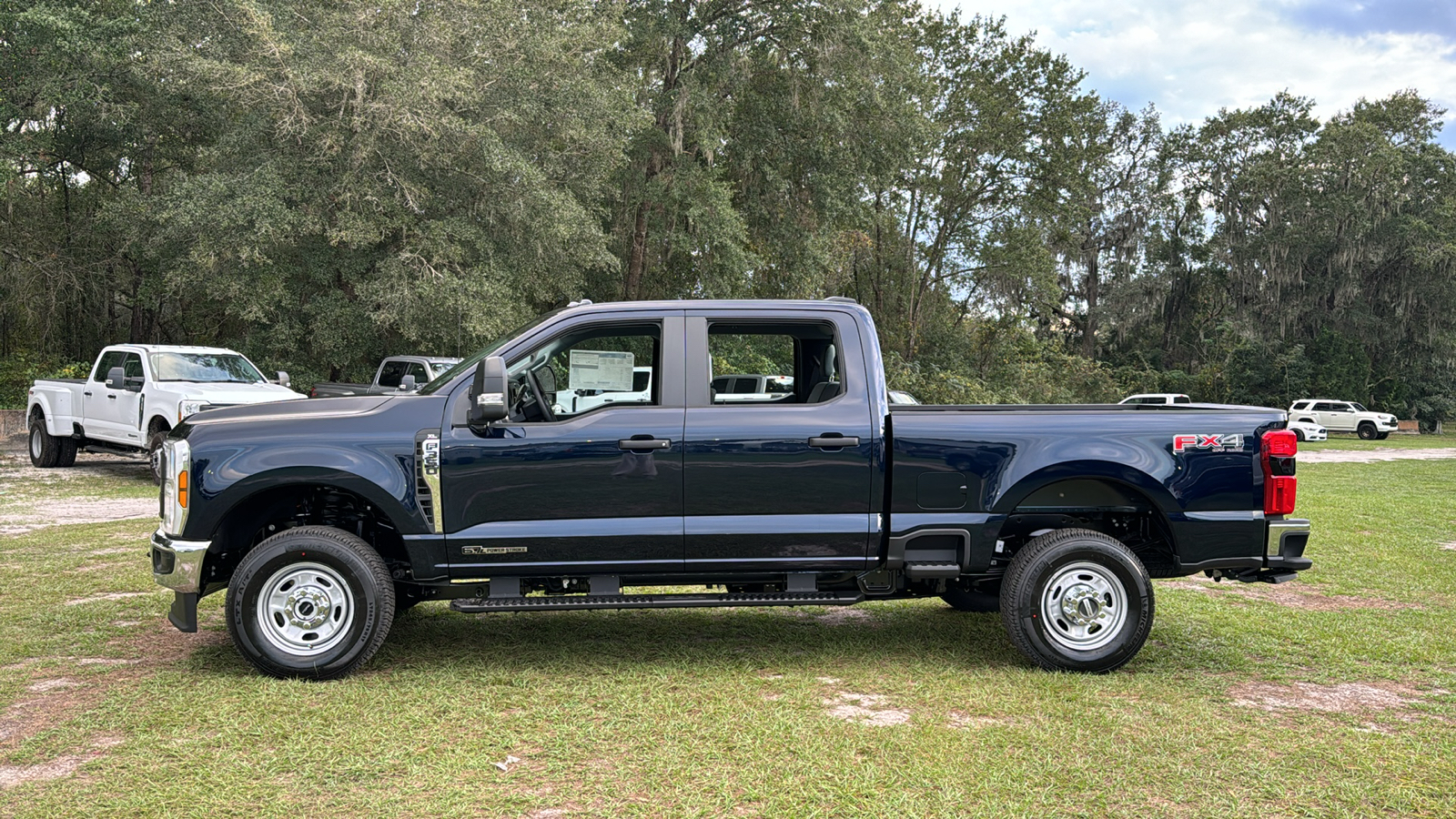 2024 Ford F-350SD XL 3