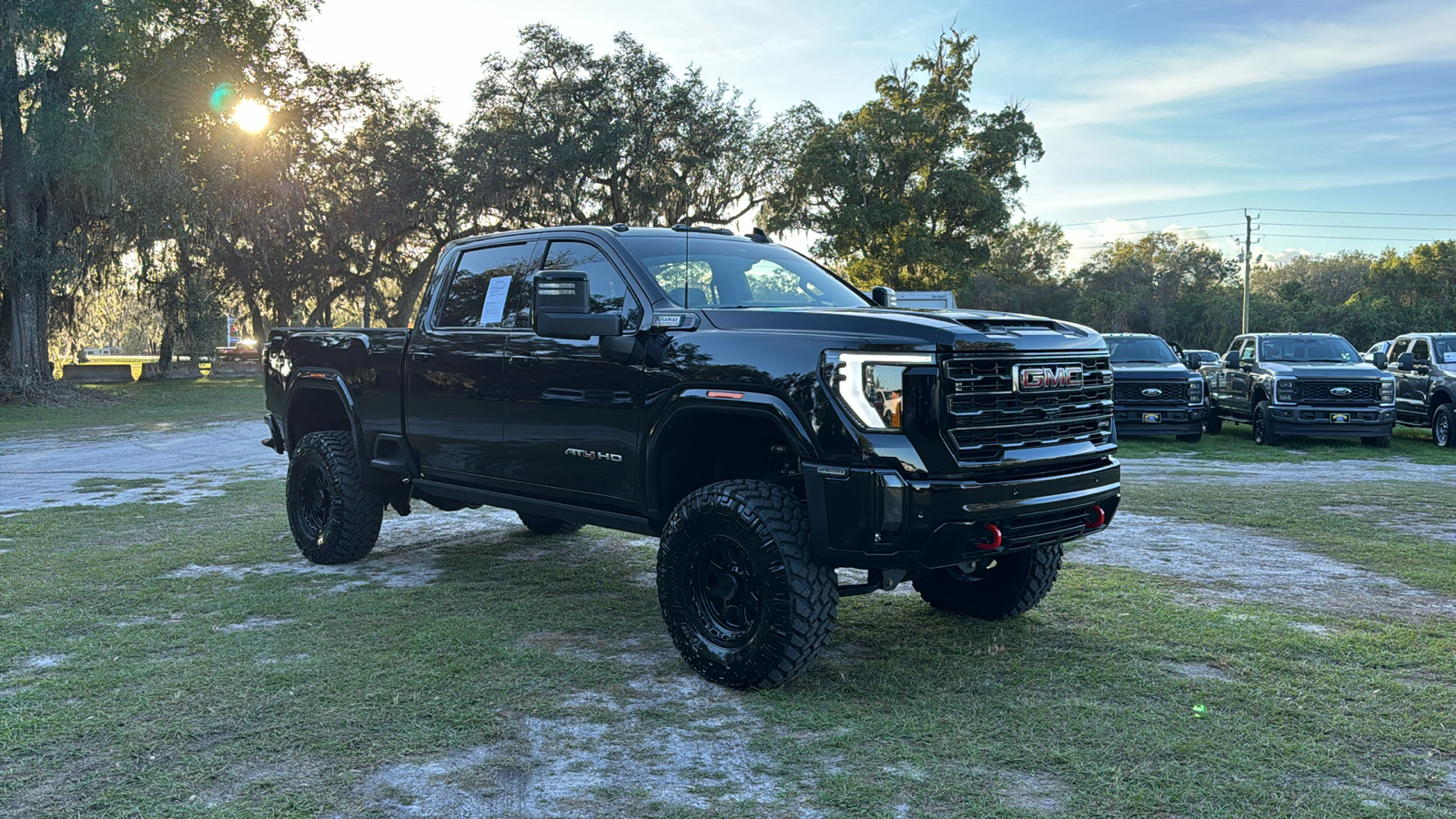 2024 GMC Sierra 2500HD AT4 1