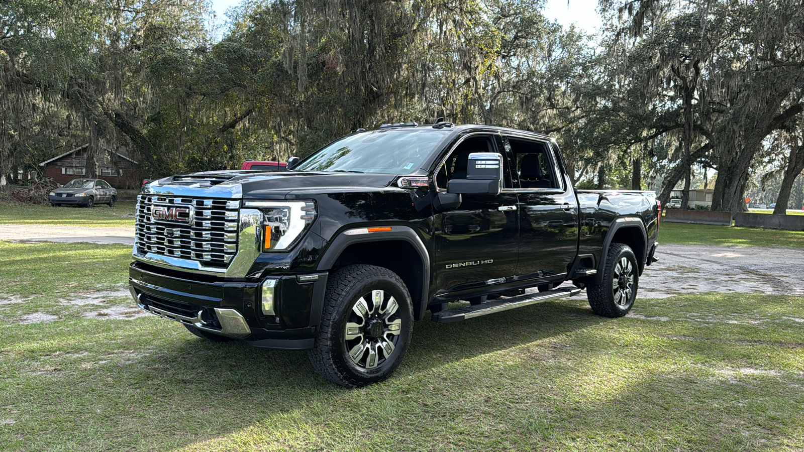 2024 GMC Sierra 2500HD Denali 2