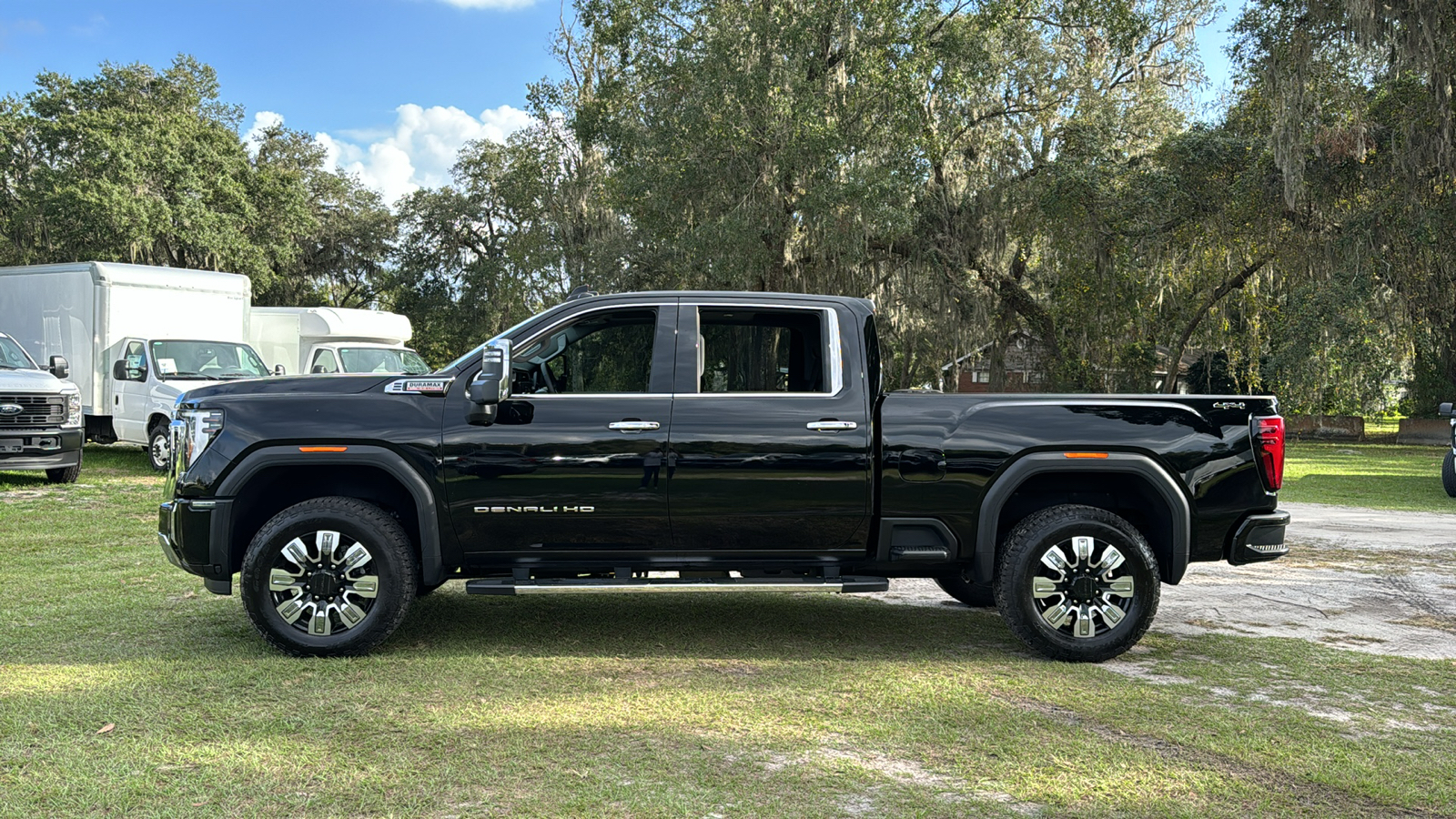 2024 GMC Sierra 2500HD Denali 3