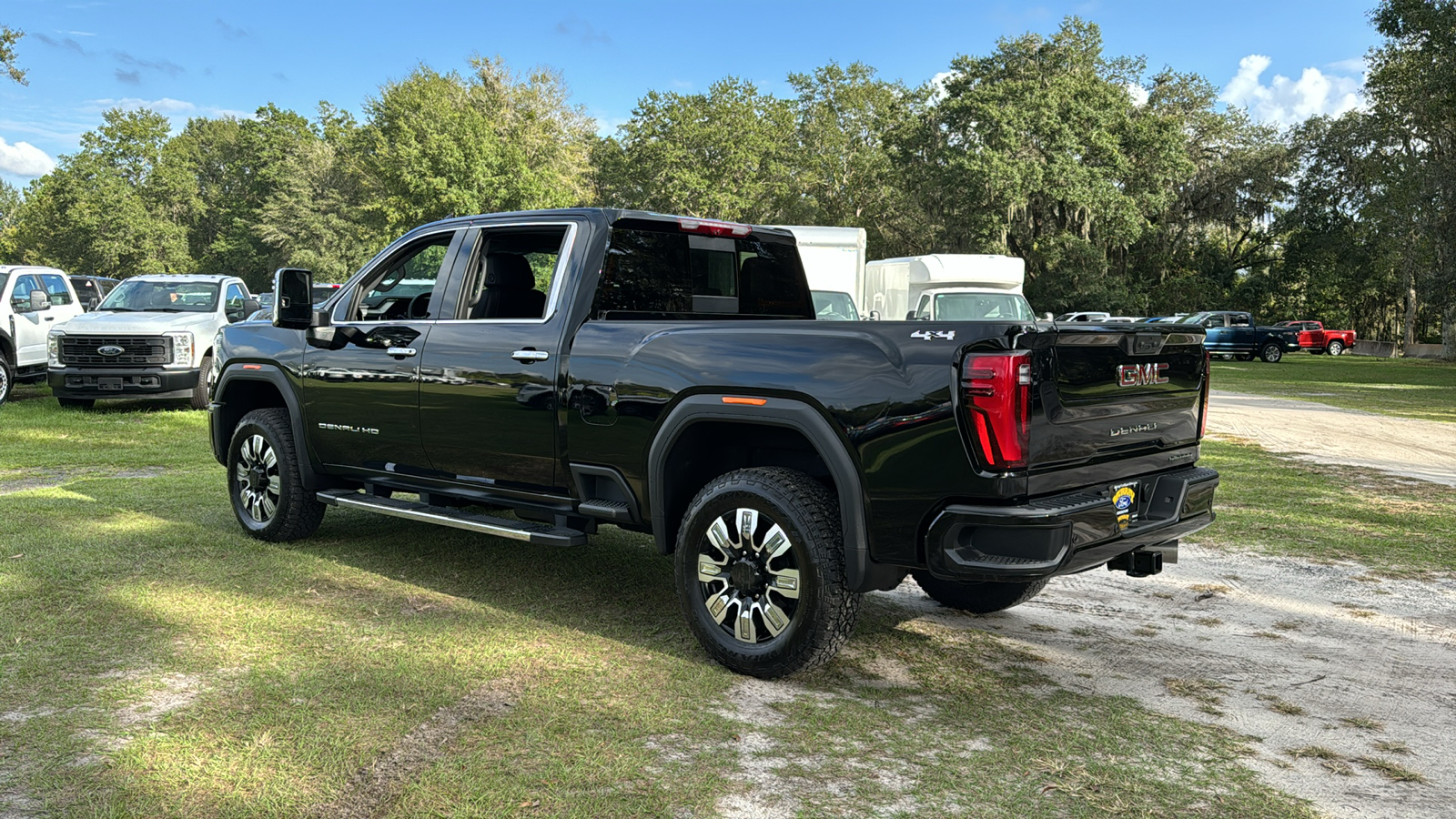 2024 GMC Sierra 2500HD Denali 4