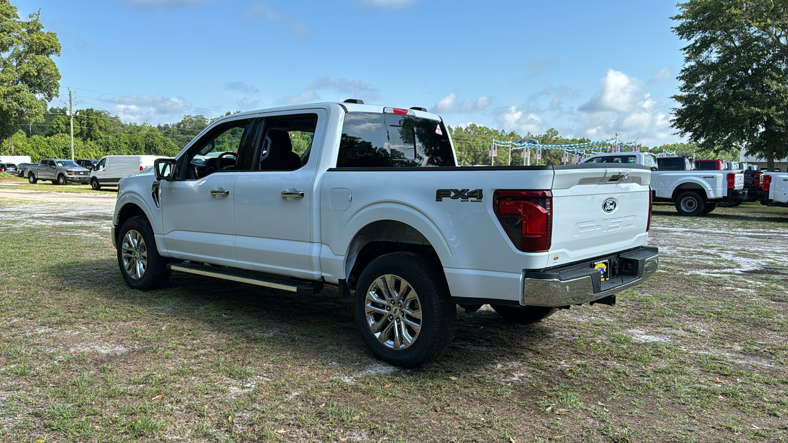 2024 Ford F-150 XLT 4