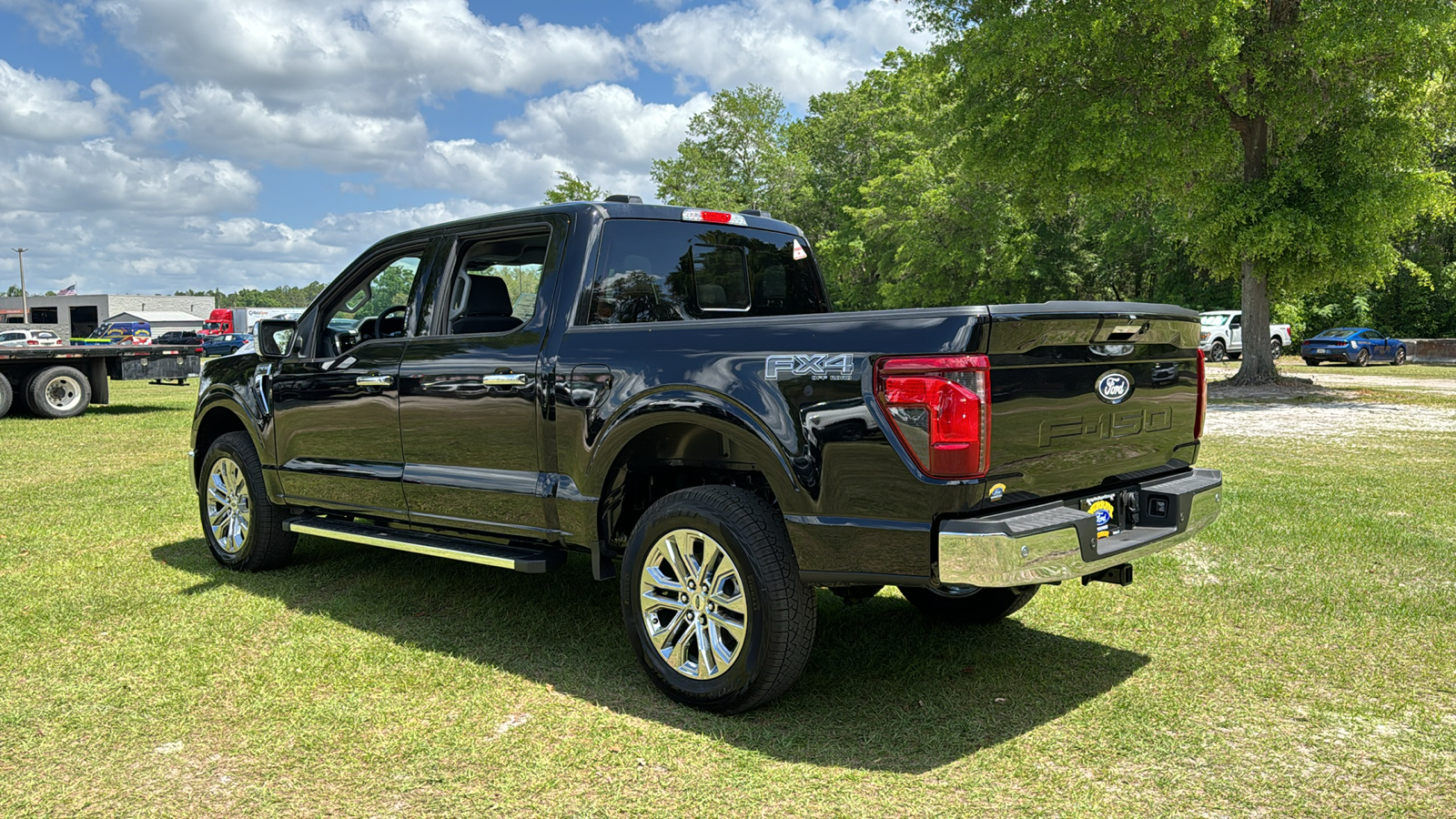 2024 Ford F-150 XLT 4