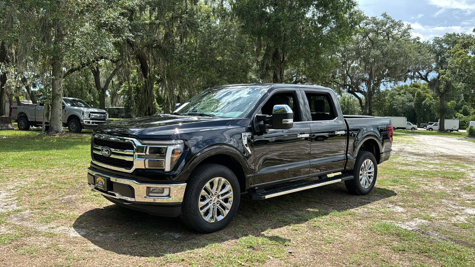 2024 Ford F-150 Lariat 2