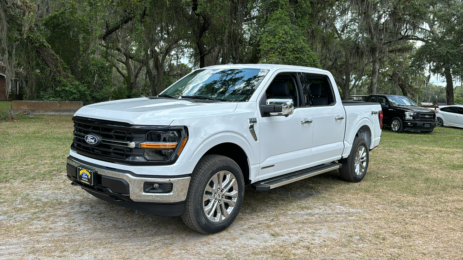 2024 Ford F-150 XLT 2