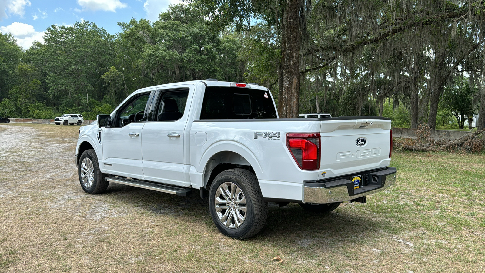 2024 Ford F-150 XLT 4