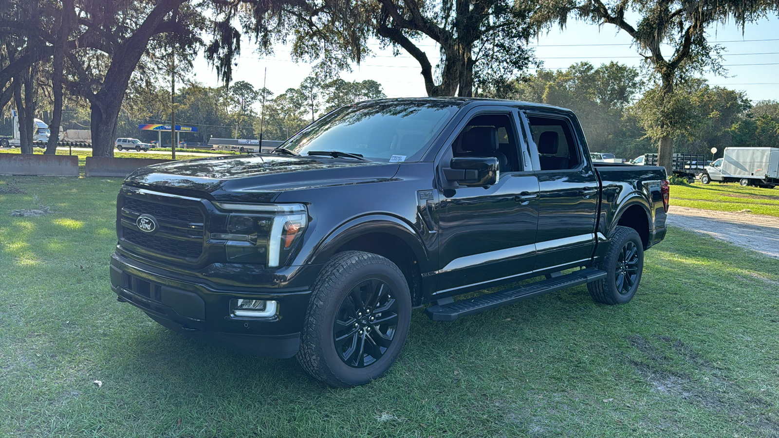 2024 Ford F-150 Lariat 2