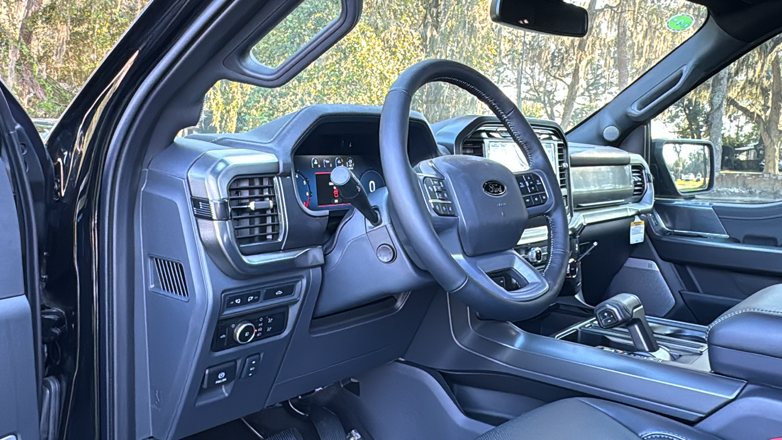 2024 Ford F-150 Lariat 34