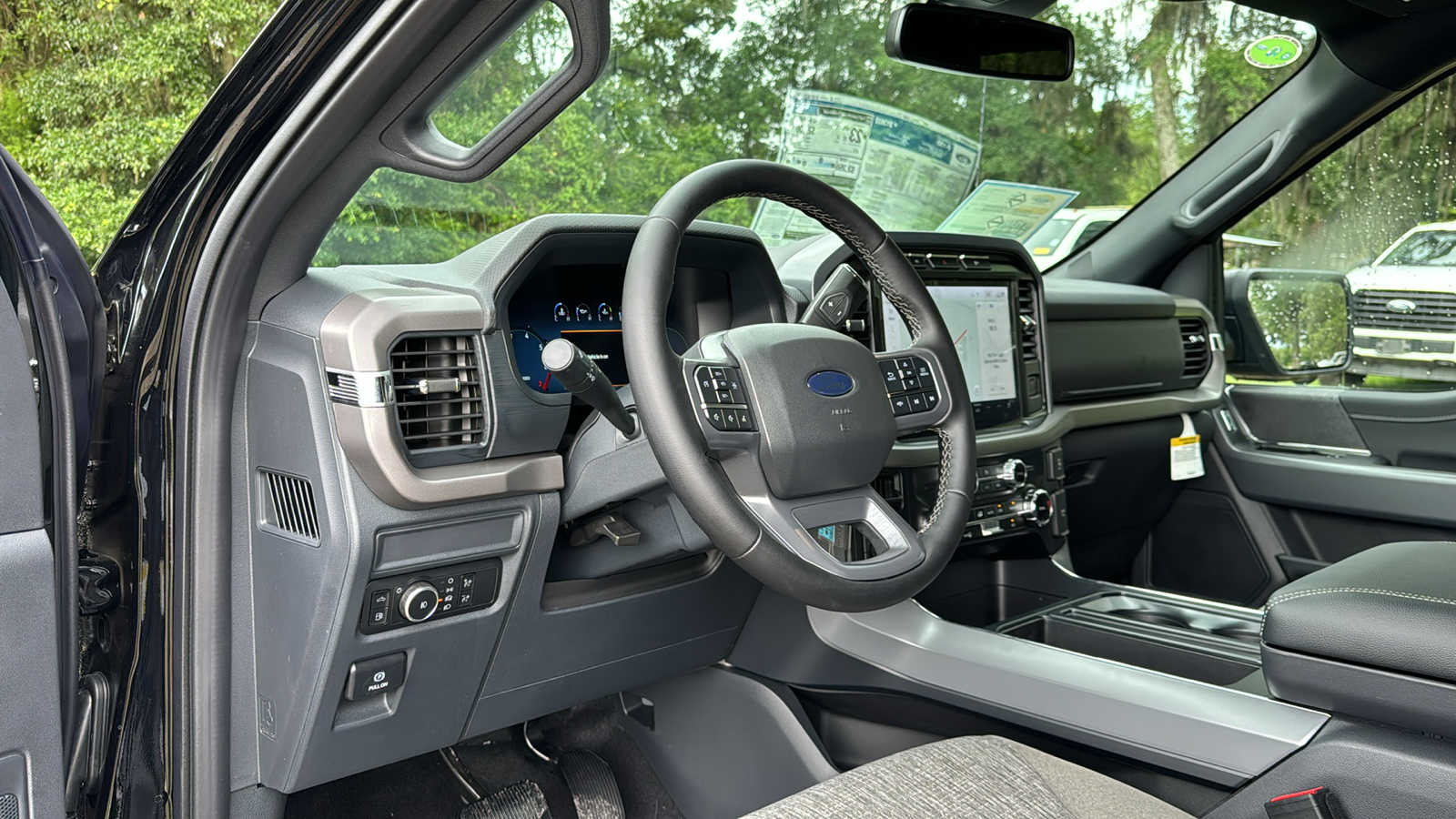 2024 Ford F-150 XLT 33