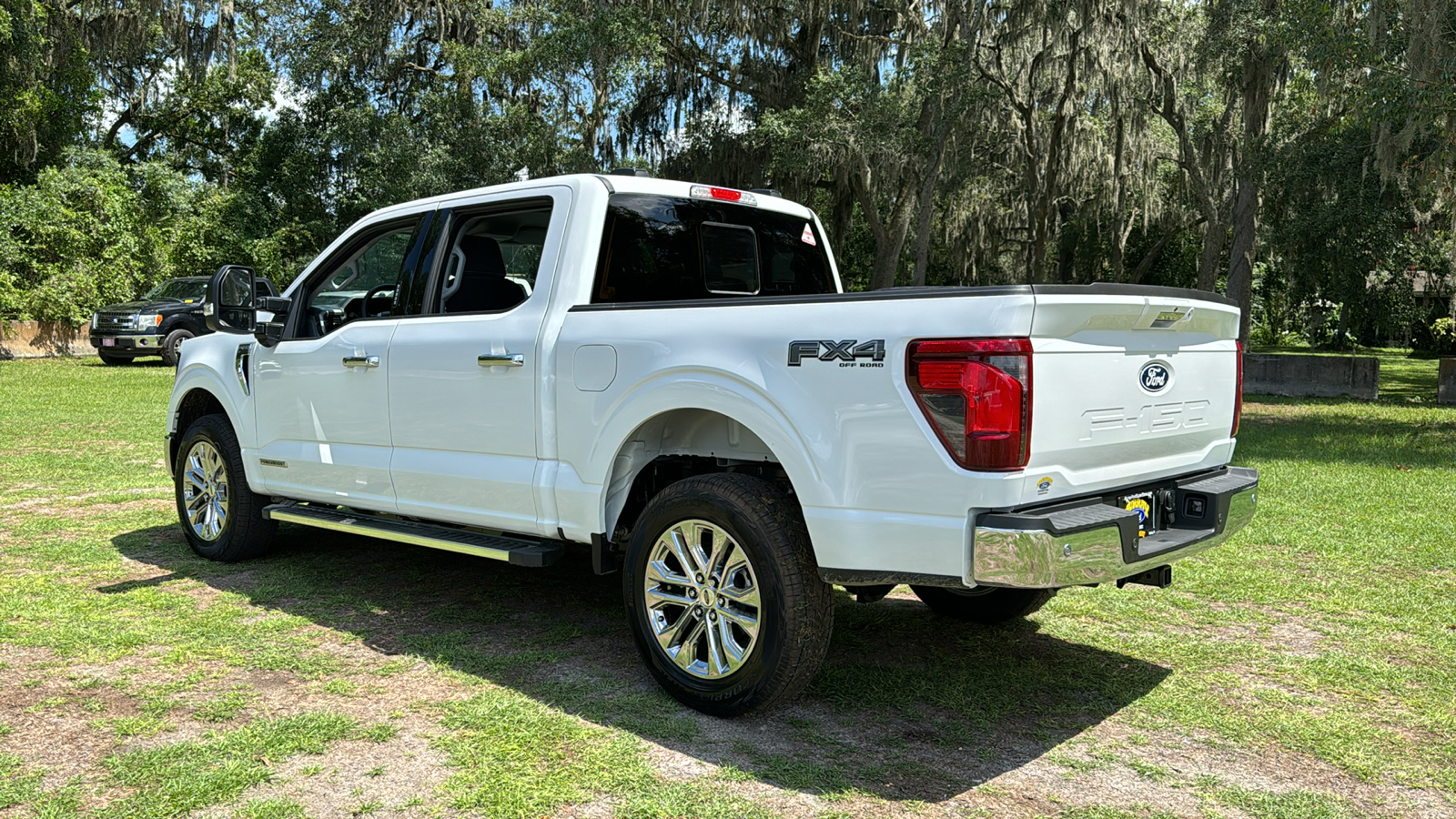 2024 Ford F-150 XLT 4