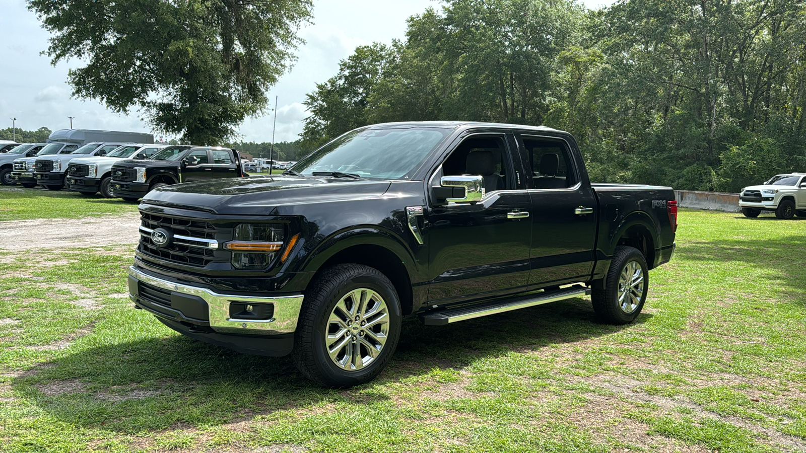 2024 Ford F-150 XLT 2