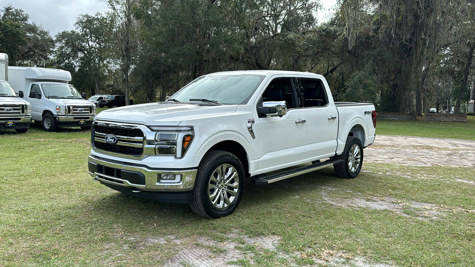 2024 Ford F-150 Lariat 2