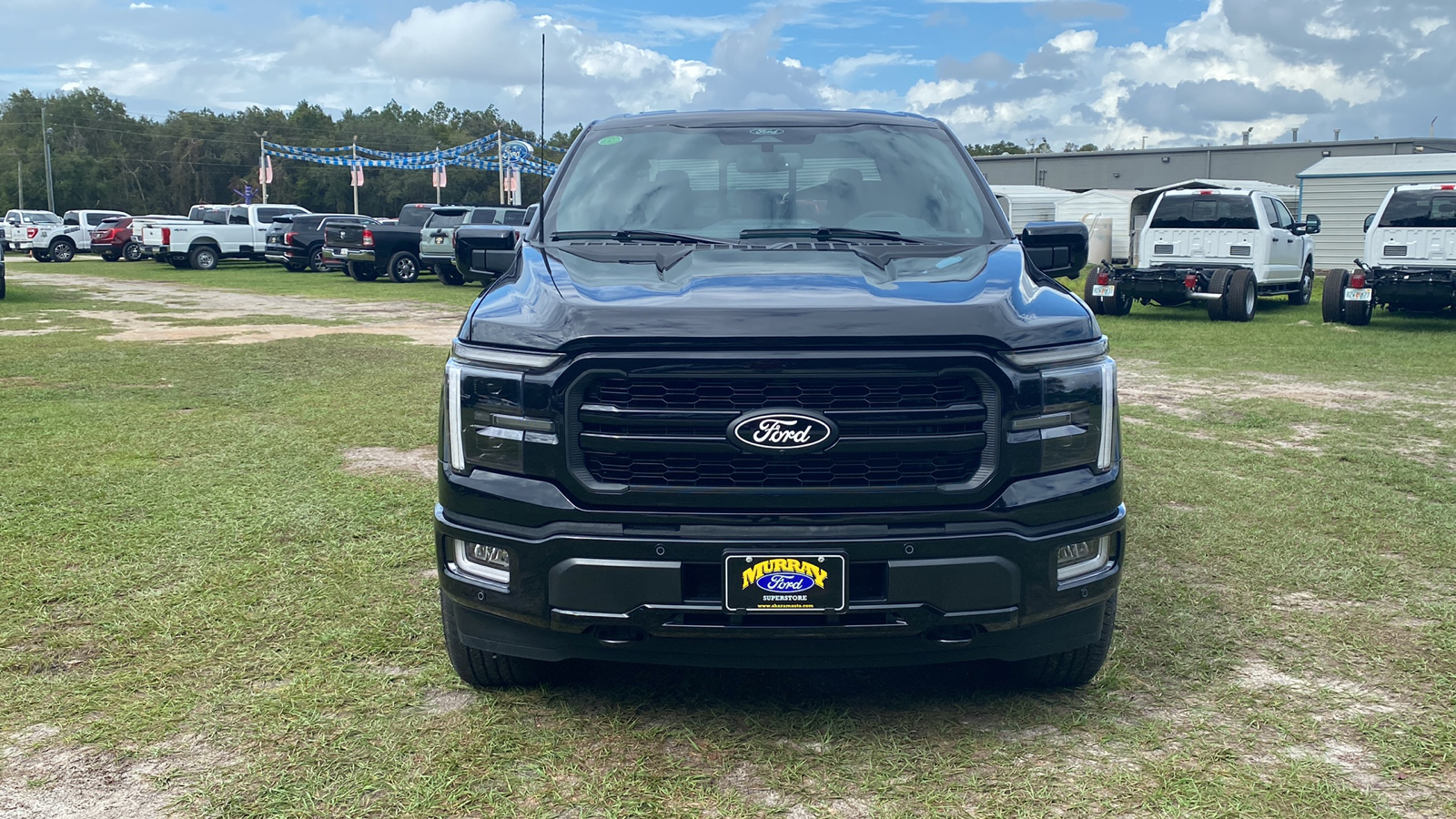 2024 Ford F-150 Lariat 2