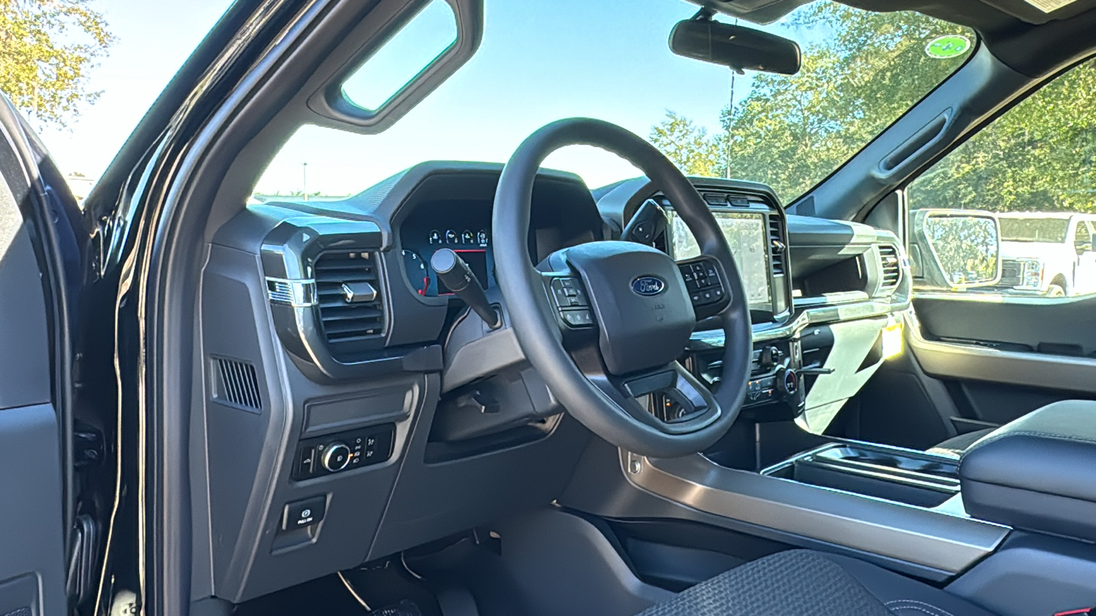 2024 Ford F-150 STX 29