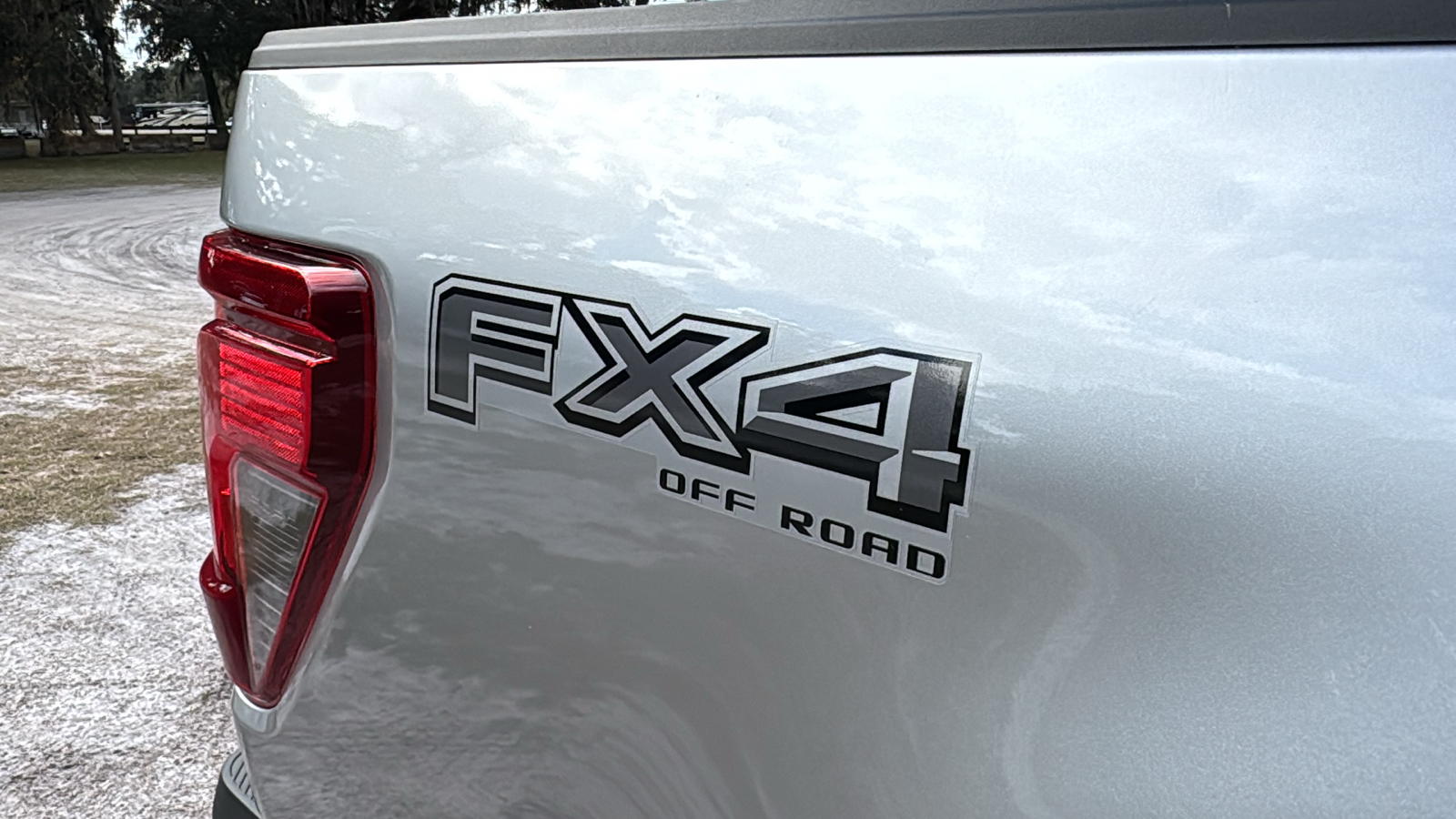 2024 Ford F-150 STX 8