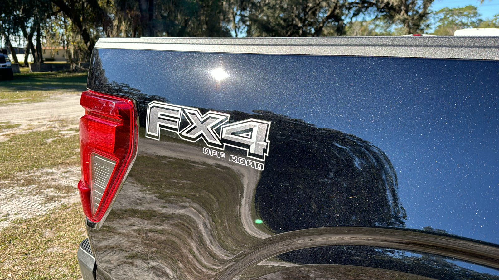 2024 Ford F-150 STX 8