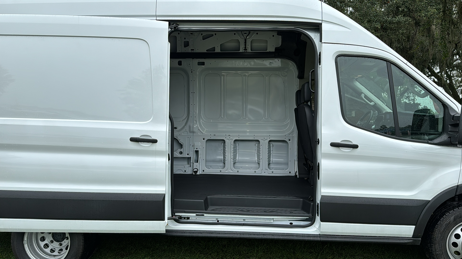 2024 Ford Transit-350 Base 8