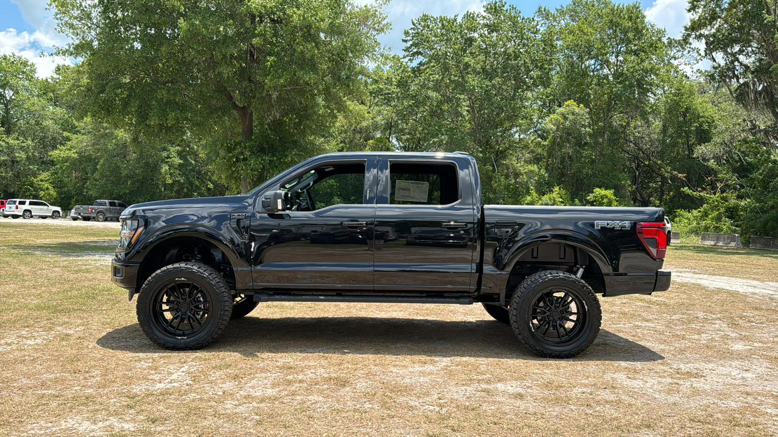 2024 Ford F-150 XLT 3