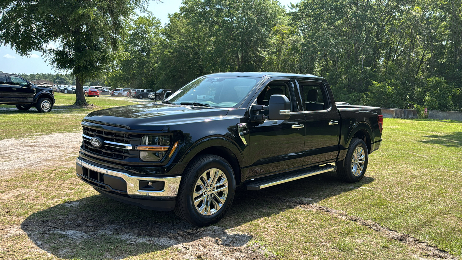 2024 Ford F-150 XLT 2