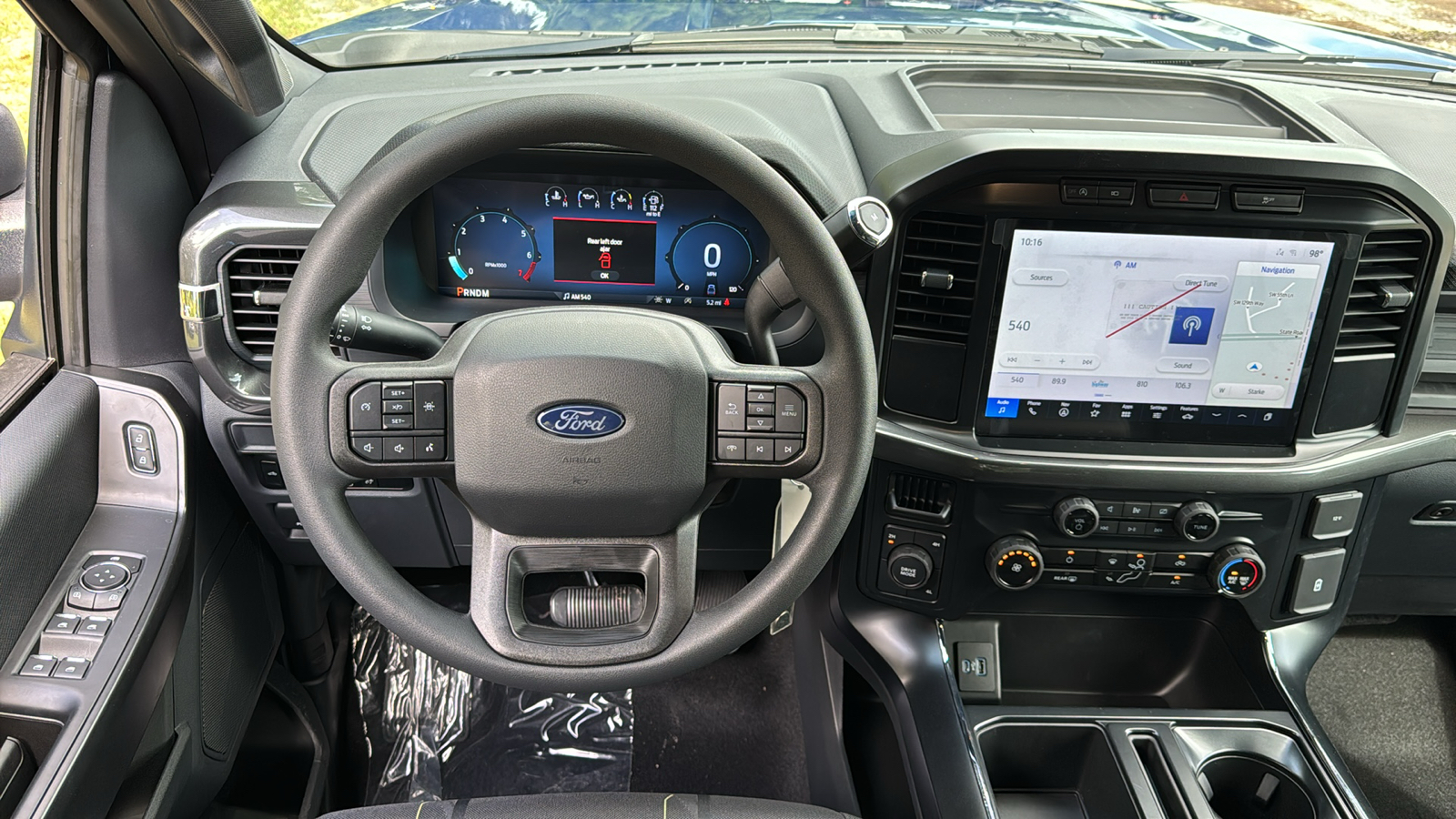 2024 Ford F-150 STX 18