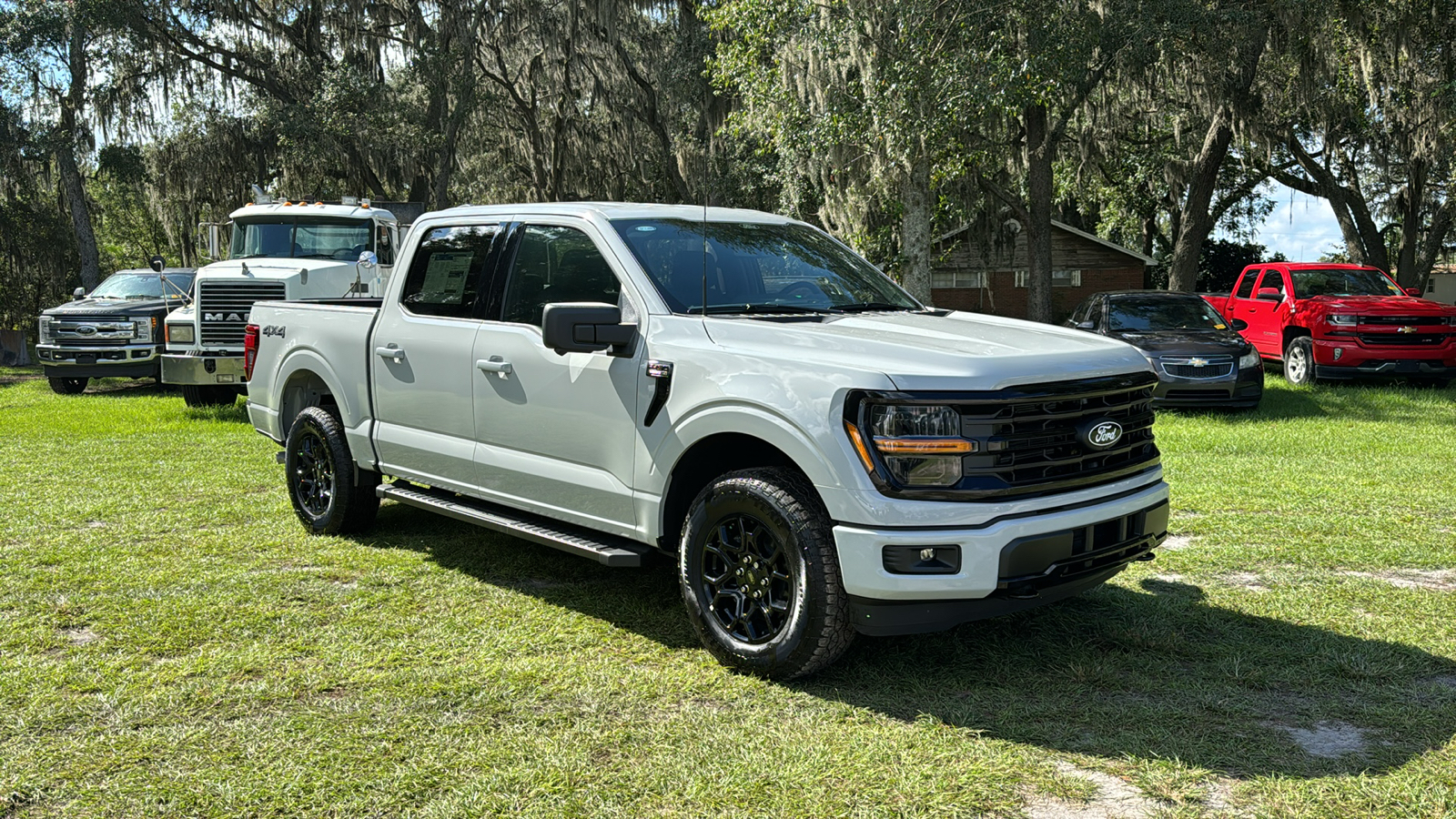 2024 Ford F-150 XLT 1