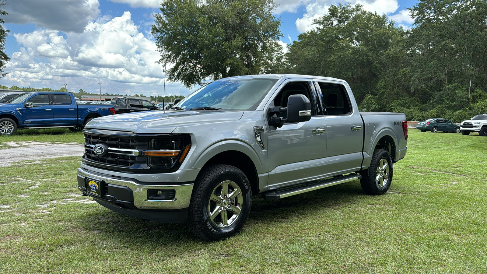 2024 Ford F-150 XLT 2