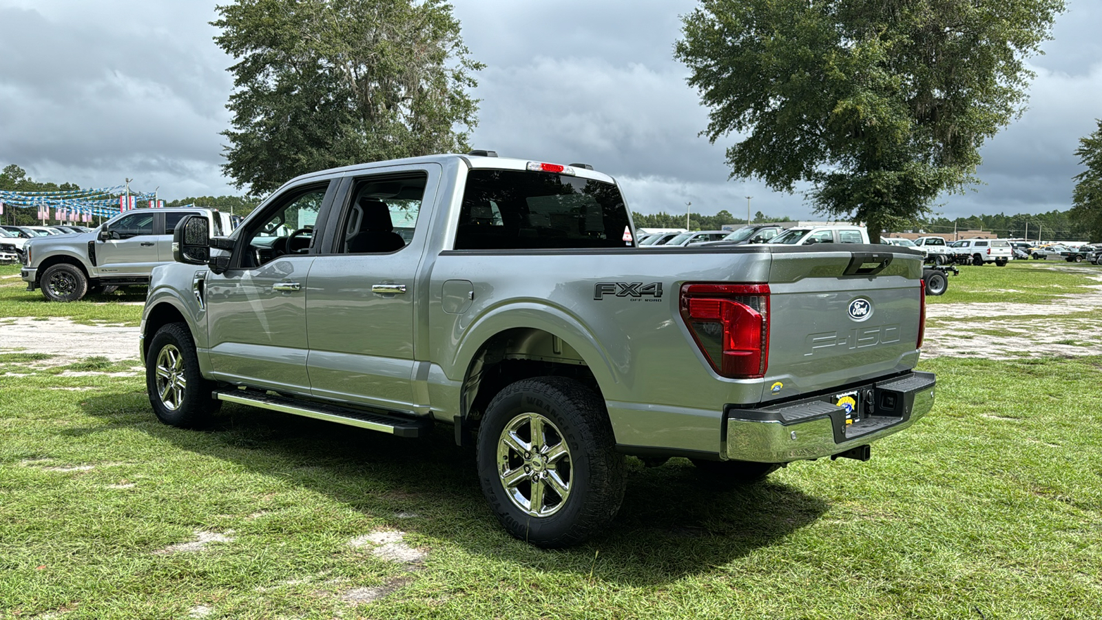 2024 Ford F-150 XLT 4