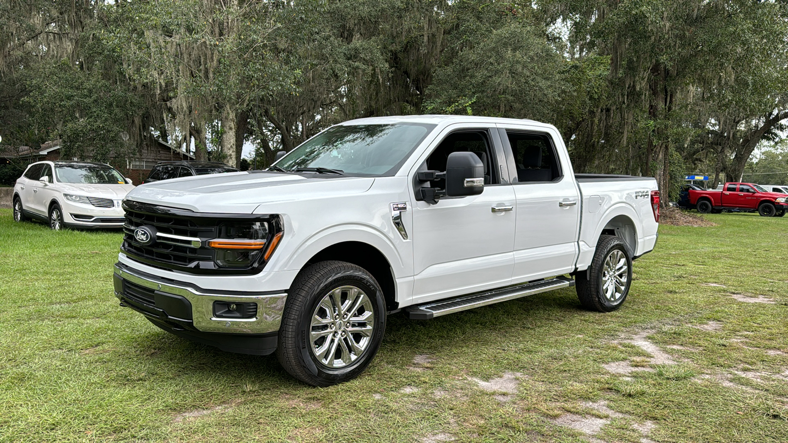 2024 Ford F-150 XLT 2