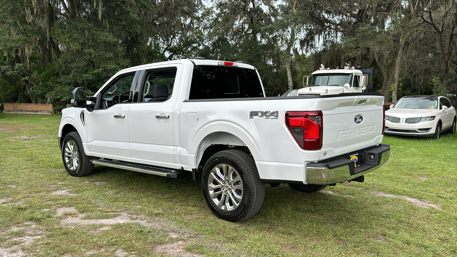 2024 Ford F-150 XLT 4