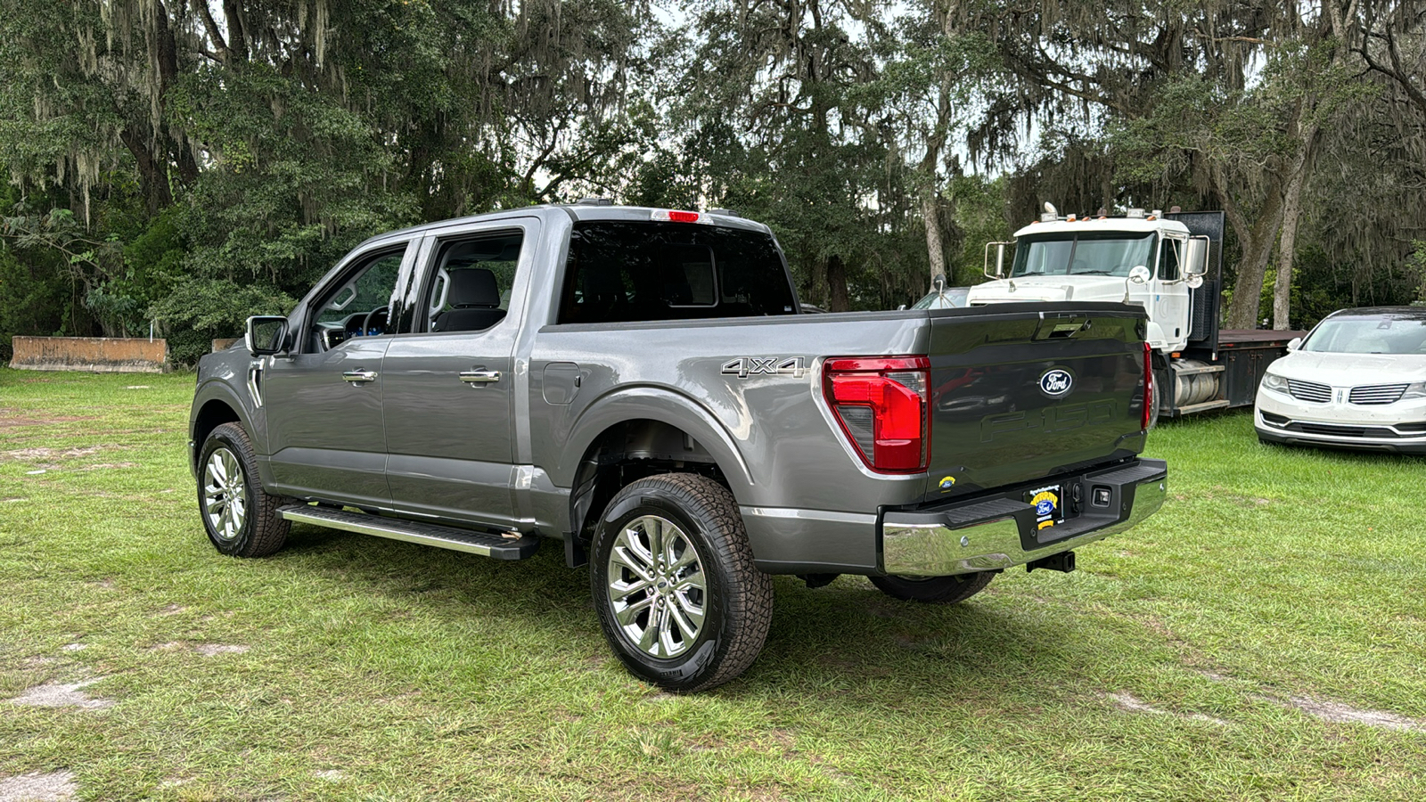 2024 Ford F-150 XLT 4