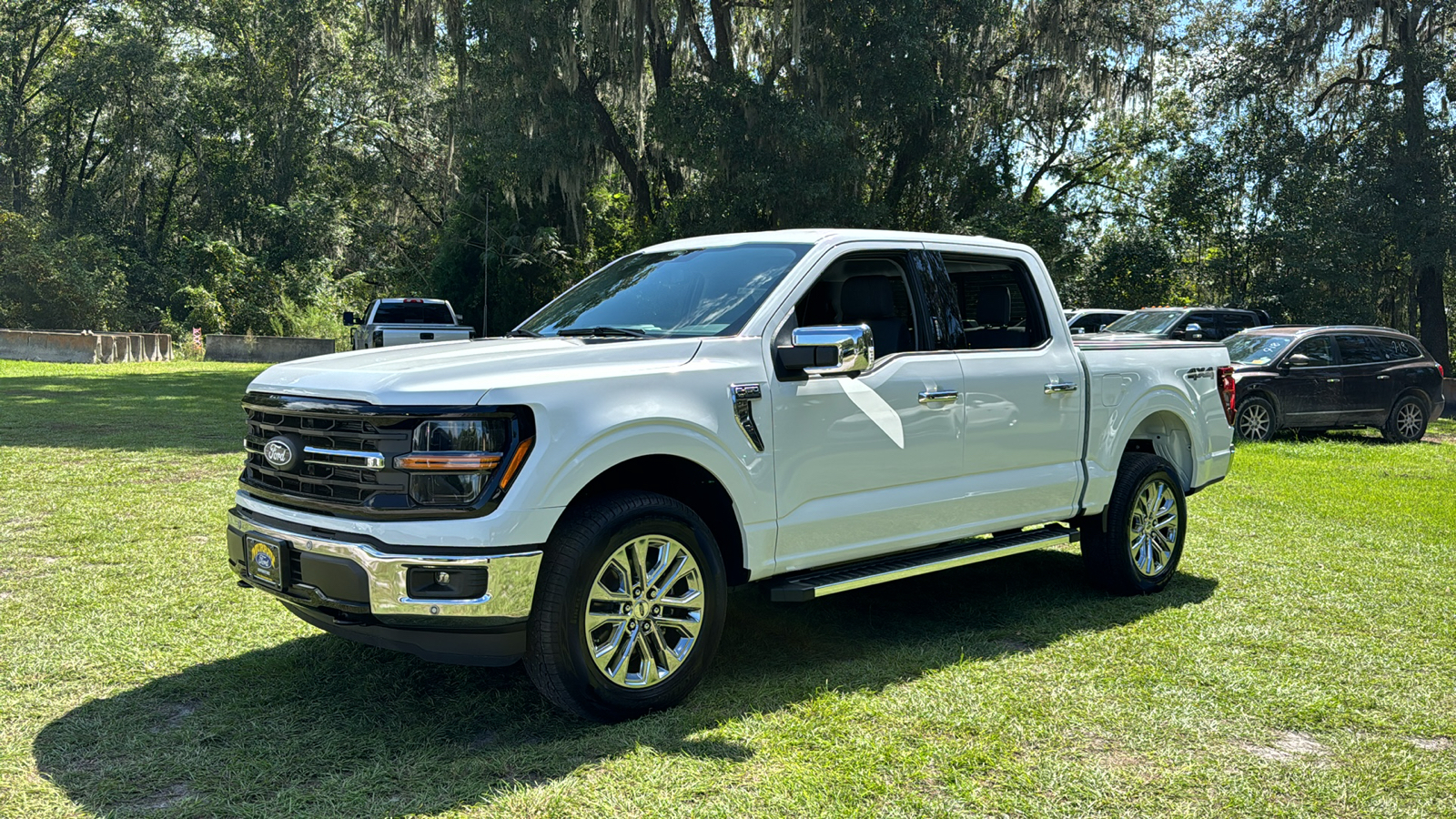 2024 Ford F-150 XLT 2