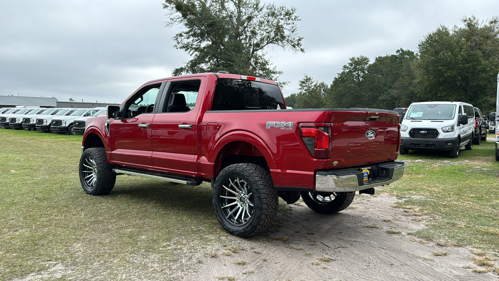 2024 Ford F-150 XLT 4