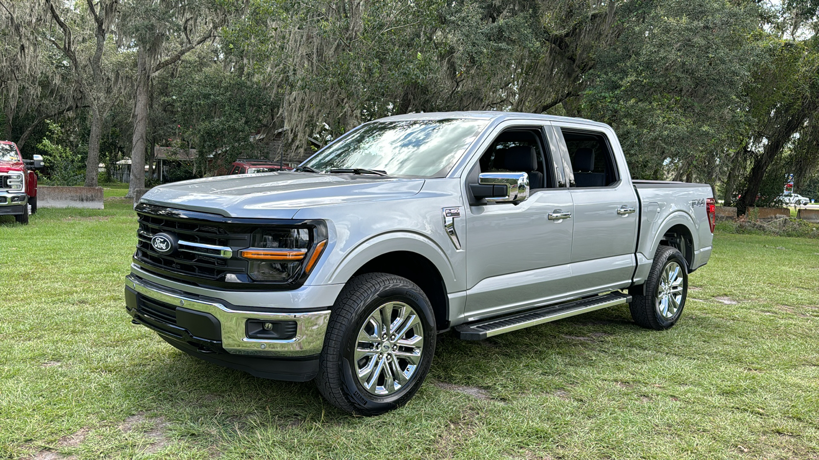 2024 Ford F-150 XLT 2