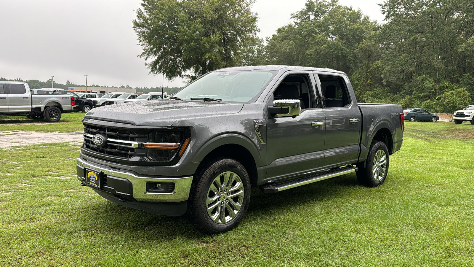 2024 Ford F-150 XLT 2