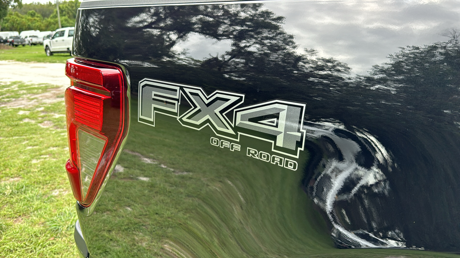 2024 Ford F-150 XLT 8