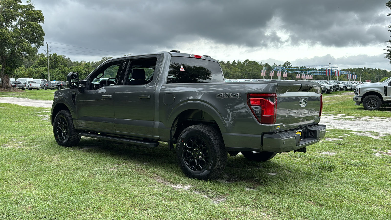 2024 Ford F-150 XLT 4