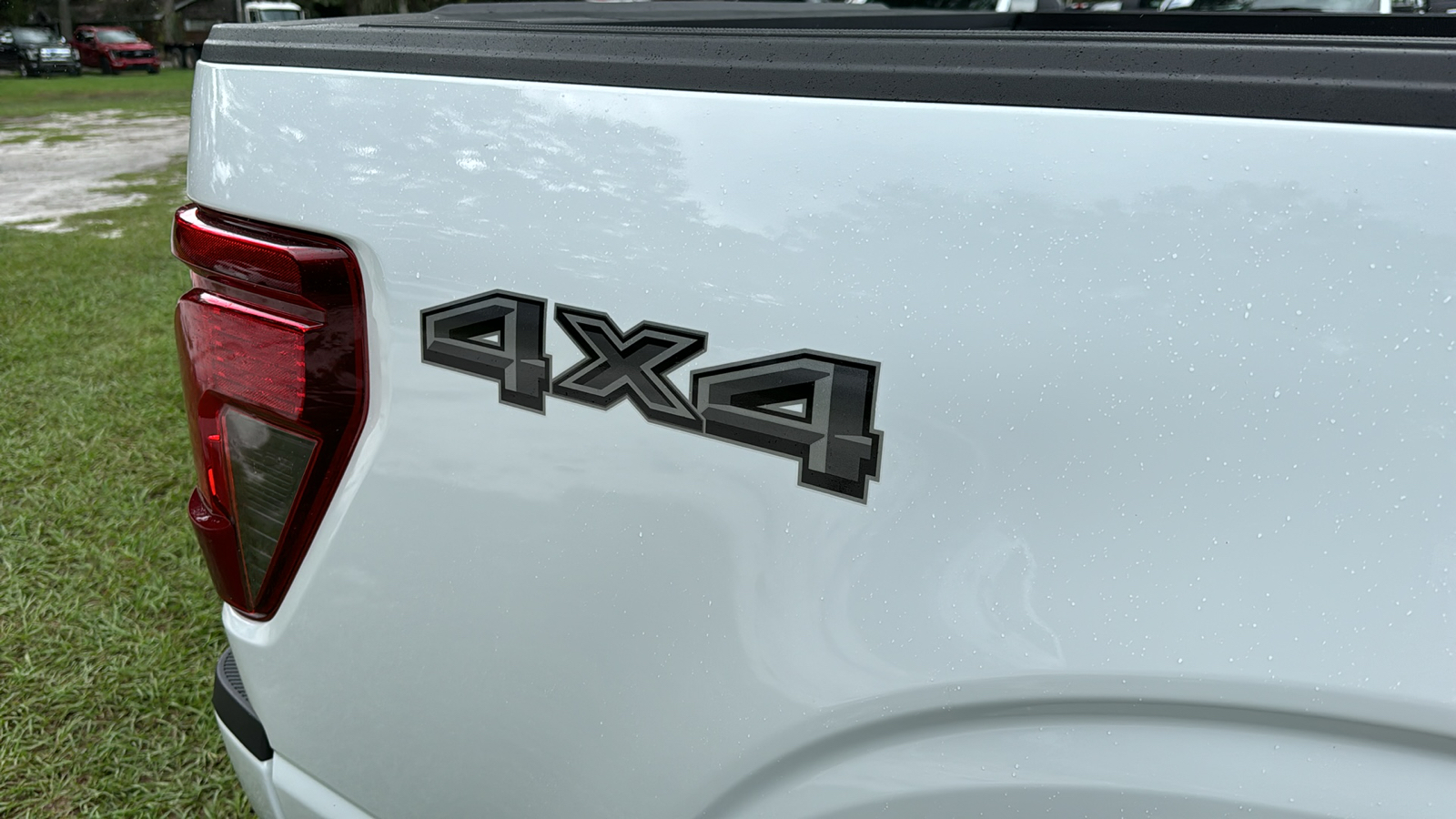 2024 Ford F-150 STX 8