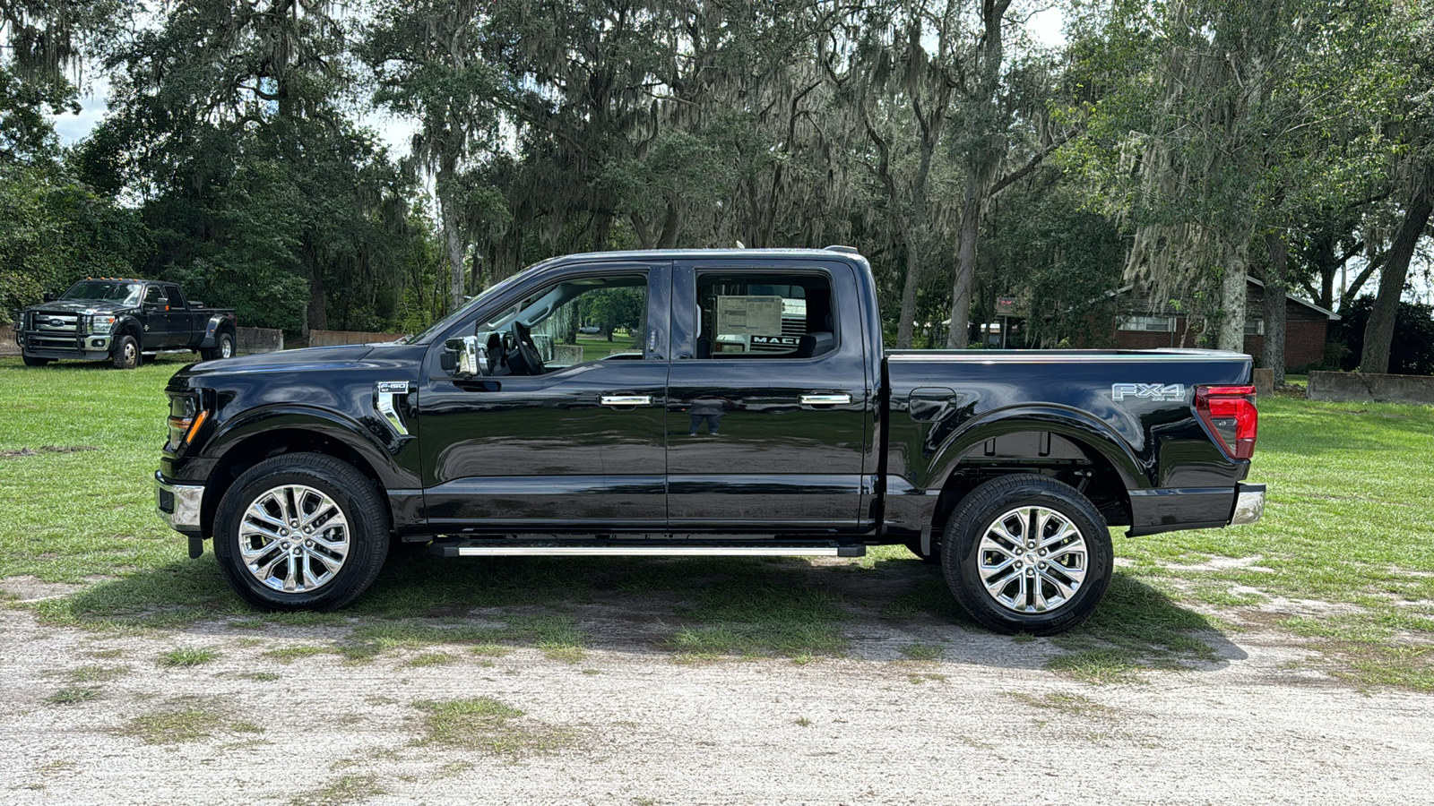 2024 Ford F-150 XLT 3