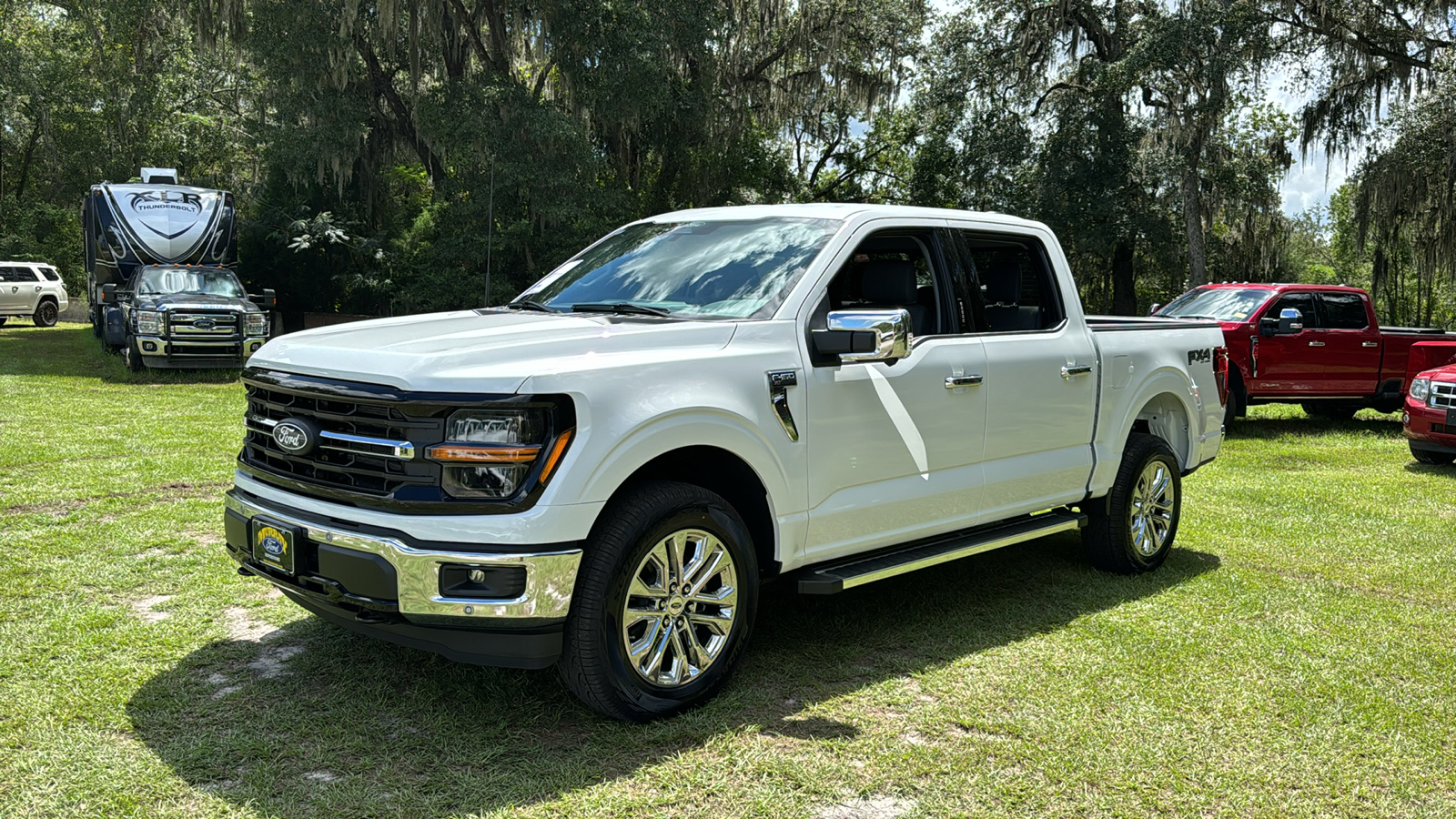 2024 Ford F-150 XLT 2