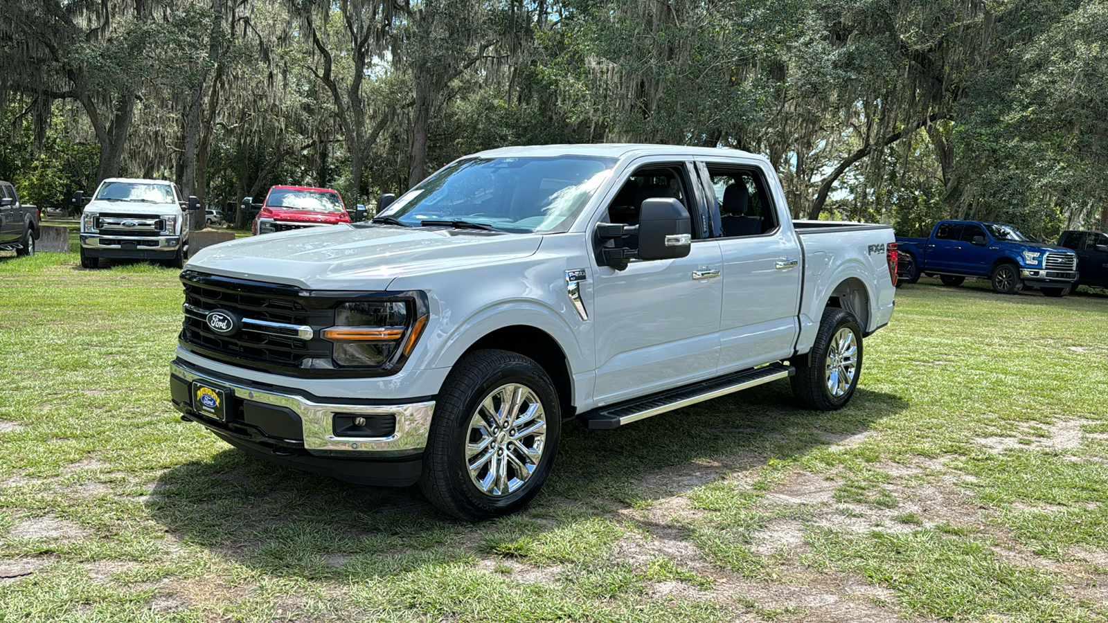 2024 Ford F-150 XLT 2