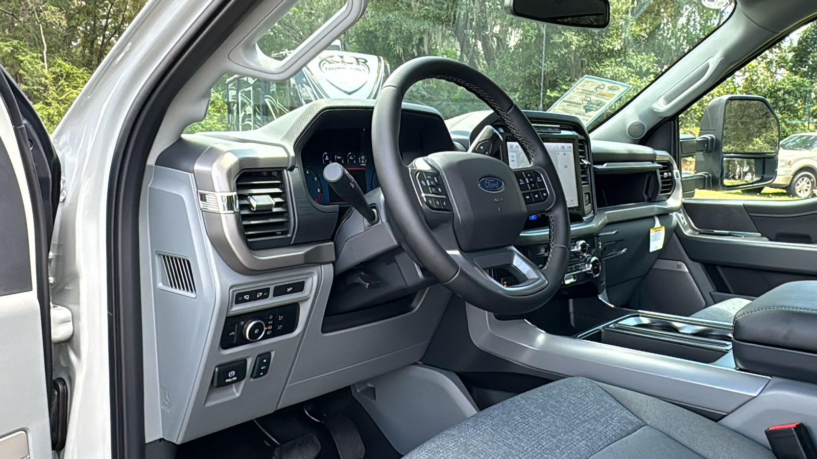 2024 Ford F-150 XLT 33