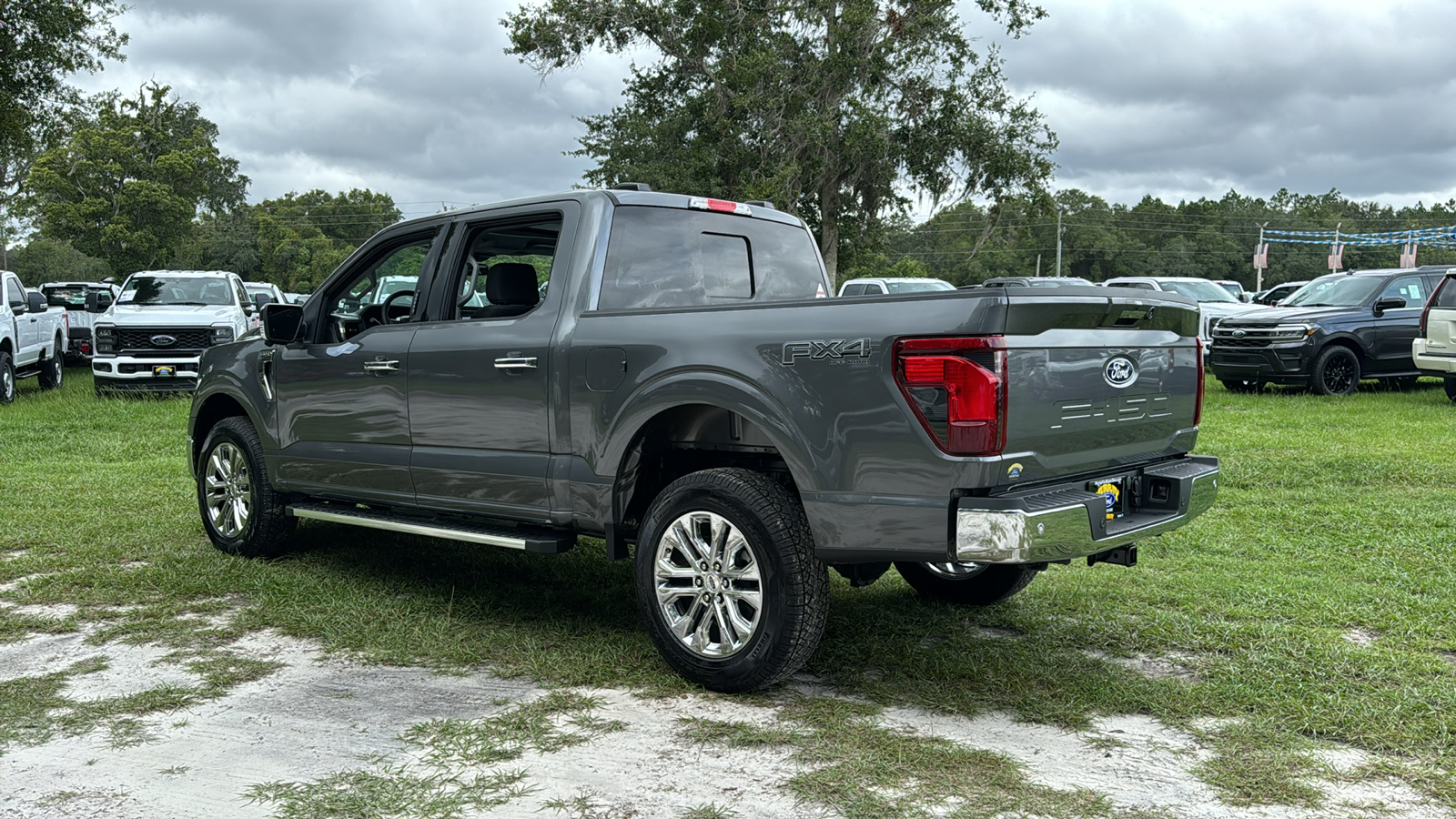 2024 Ford F-150 XLT 4