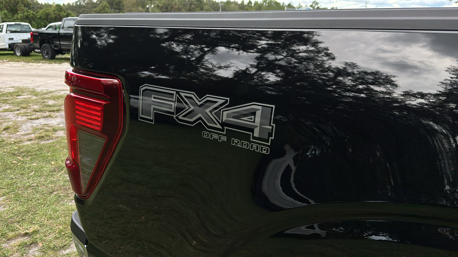 2024 Ford F-150 XLT 8