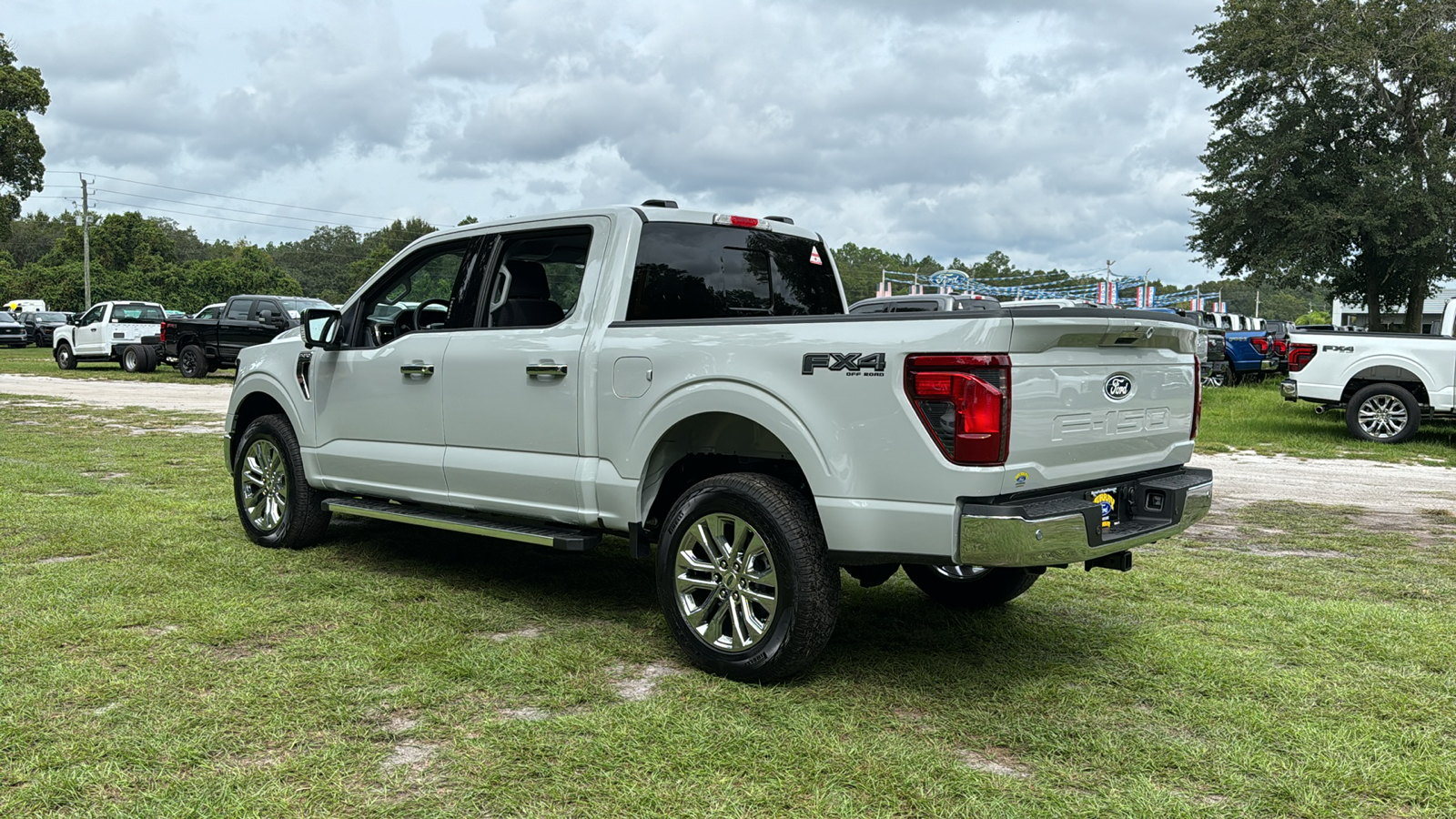 2024 Ford F-150 XLT 4