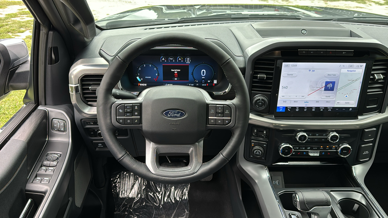 2024 Ford F-150 Lariat 22