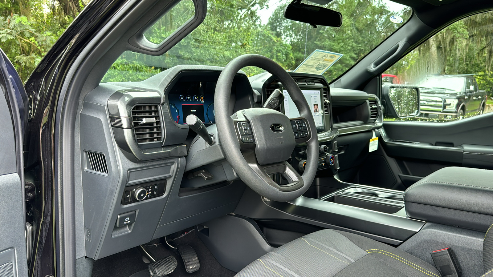 2024 Ford F-150 STX 29