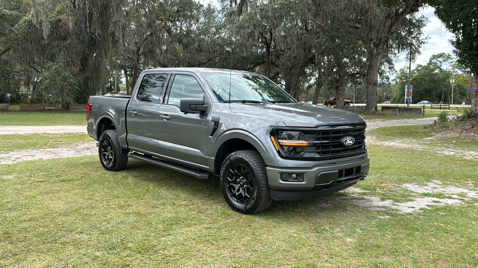 2024 Ford F-150 XLT 1